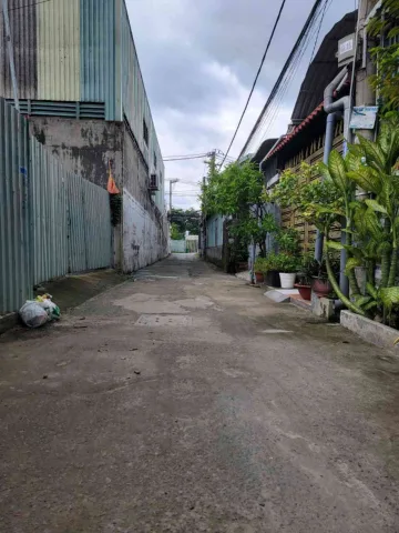 Bán Nhà riêng 36.8m2 có sẵn 36.8 m2 thổ cư giá 2.4 tỷ tại đường Tỉnh lộ 43 - Chọn - Phường Tam Bình TP. Hồ Chí Minh