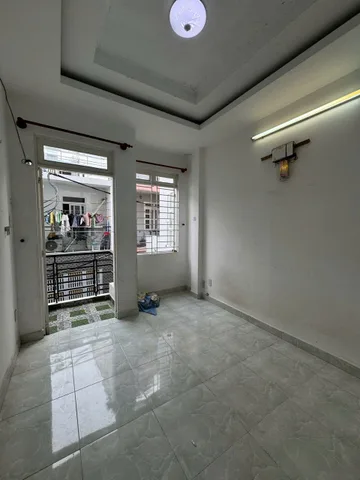 Hẻm xe hơi - Ngay Hương Lộ 2 - 3 PN có ban công, sân thượng, phòng thờ đầy đủ - phù hợp gia đình đông thành viên