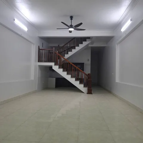 Bán Nhà 3 Tầng Khả Lễ, Võ Cường Mt 4.9m Dt 80m2 Giá 4.75 tỷ lh e Điệp 0395777369