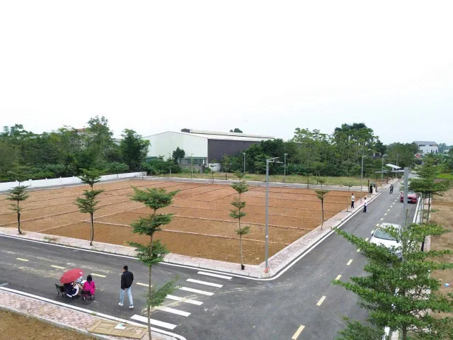 Bán Đất 100m2 có sẵn 100 m2 thổ cư giá 6.7 tỷ tại Xã Tiến Xuân Huyện Thạch Thất Hà Nội