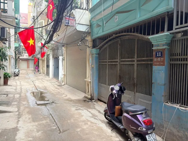 Bán nhà Nguyễn Phúc Lai, sát phố vị trí đẹp, Dt 60m2, 5t, mt 5m, giá 28.6 tỷ.