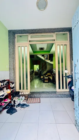 BÁN NHÀ HẺM 500 ĐOÀN VĂN BƠ 3 PHÒNG NGỦ 2 SÂN THƯỢNG QUẬN 4