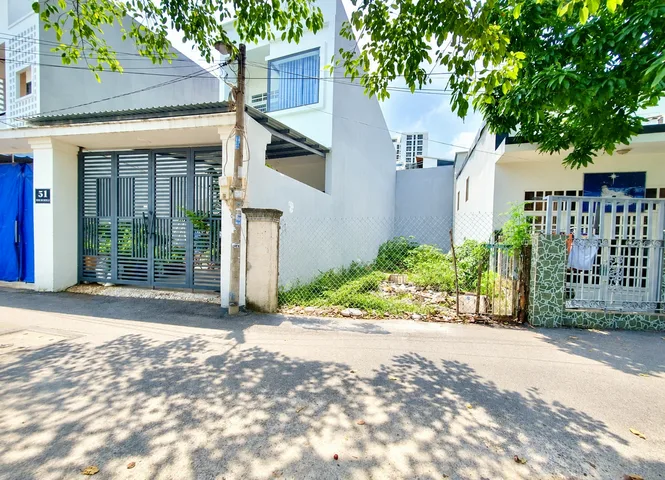 BÁN ĐẤT thổ cư MẶT TIỀN ĐƯỜNG ô tô gần Nguyễn Duy Trinh Quận 2 ngang 4.72m Giá thương lượng