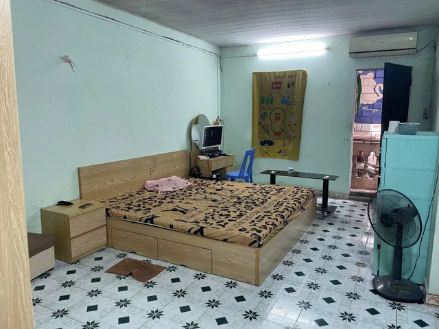 Cho thuê Nhà riêng  Bùi Xương Trạch Quận Thanh Xuân 42M² 3 Ngủ Nội Thất CB, Giá Thuê 7tr