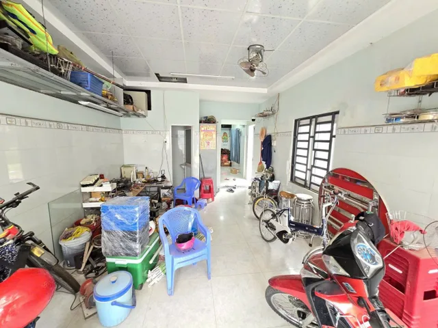 BÁN NHÀ MẶT TIỀN HẺM KINH DOANH 606 QUỐC LỘ 13 HIỆP BÌNH PHƯỚC NGAY KDC HỒNG LONG