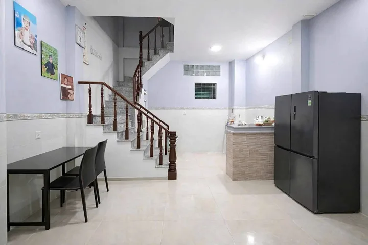 BÁN NHÀ VIEW LANDMARK81 DTS 72,1 4 LẦU CHỈ NHỈNH 8 TỎI