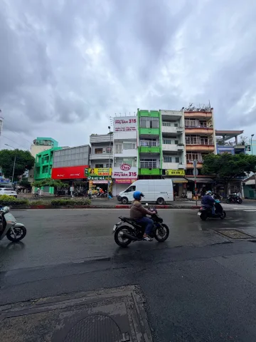 Bán Nhà 4 Tầng đường Âu Cơ Tân Bình