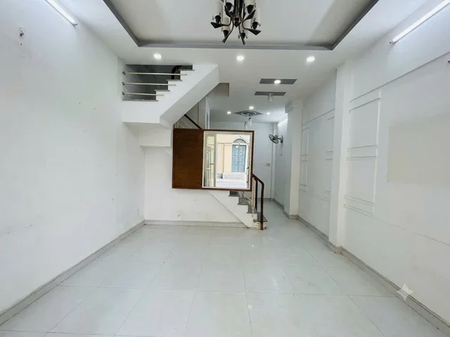 KẾ NHÀ THIẾU NHI 2 MẶT TIỀN HẺM XE TẢI 8M 40M2 3 TẦNG 4PN 3.8 TỶ