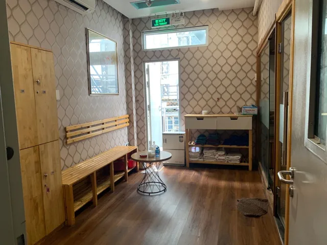 BÁN NHÀ 4 TẦNG, TTTM GO DĨ AN, P ĐÔNG HÒA, DĨ AN, 81m2 , ĐƯỜNG 12M. CHỈ 10.9 TỶ.