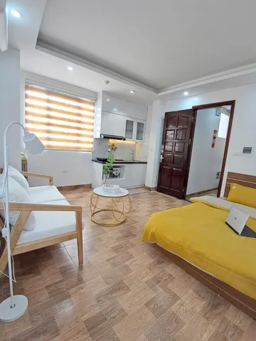 Cho Thuê Ccmn 24m Full đồ đẹp thoáng ban công cửa sổ tại 210 Đội Cấn, Ba Đình