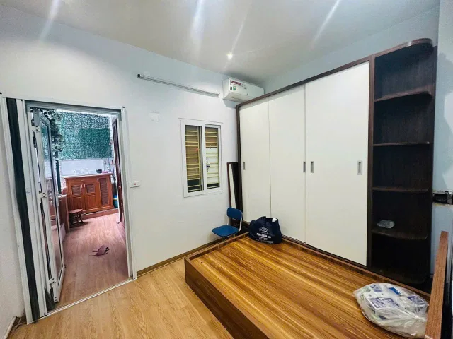CHO THUÊ NHÀ PHỐ LƯƠNG ĐỊNH CỦA, ĐỐNG ĐA, NHÀ ĐẸP 4 NGỦ SẴN NỘI THẤT