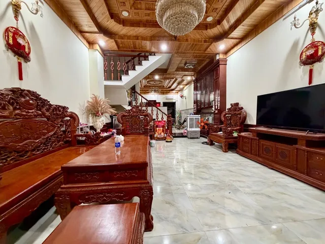 GIẢM MẠNH GẤP BÁN NHÀ MẶT TIỀN ĐƯỜNG VỪA Ở VỪA KINH DOANH GẦN LÊ THỊ KIM - XUÂN THỚI ĐÔNG - 4TẦNG -BTCT -5x20 -CHỈ 6.xx TỶ
