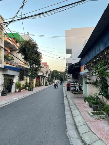 Bán Đất 70m2 có sẵn 70 m2 thổ cư giá 3.4 tỷ tại Phường Sở Dầu Quận Hồng Bàng Hải Phòng