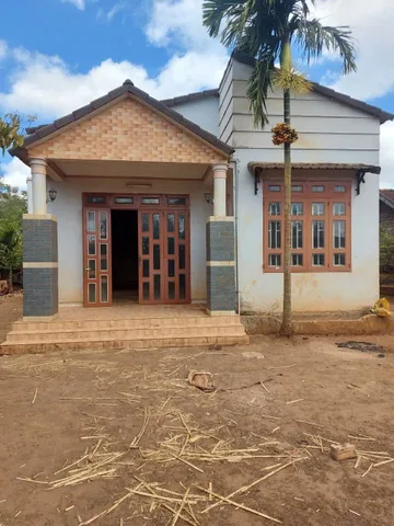 Bán Nhà riêng 298.2m2 có sẵn 120 m2 thổ cư giá 1.95 tỷ tại Xã Hòa Đông Huyện Krông Pắc Đắk Lắk