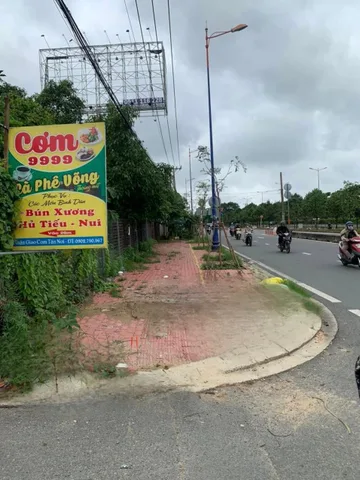 Cần bán nhanh nhà trọ khu vực đắc địa đường Trương Văn Thành. Giá rẽ nhất khu vực.