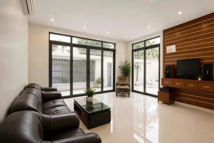 🔥 CHO THUÊ VILLA HỒ BƠI RIÊNG KHU BIỆT THỰ THANH BÌNH – 350M² – 7PN – CÁCH BIỂN 200M – 47 TRIỆU/THÁNG 🔥