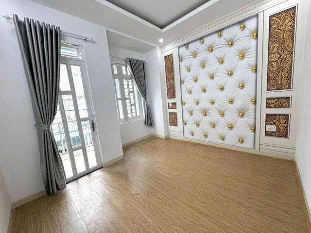HƯƠNG LỘ 2 48M² 4 TẦNG BTCT SÂN THƯỢNG 5.5 TỶ HẺM XE HƠI