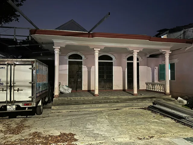 Bán Nhà riêng 221m2 có sẵn 200 m2 thổ cư giá 10.9 tỷ tại Đường Thạch Hãn Phường Thuận Hòa Thành phố Huế Thừa Thiên Huế