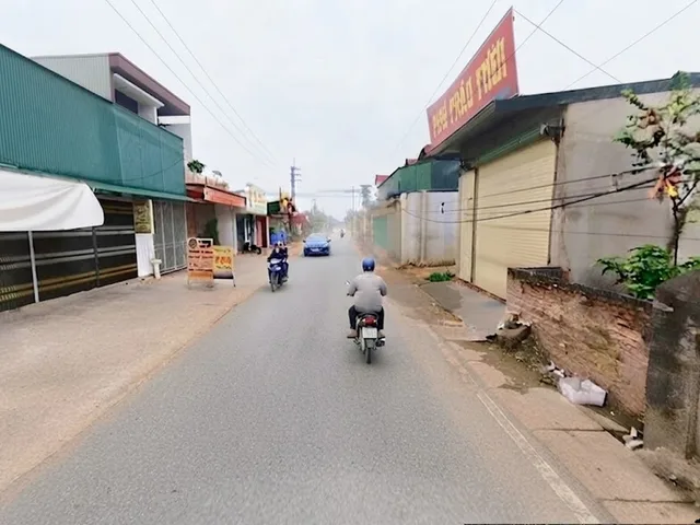 BÁN NHÀ CẤP 4, MẶT ĐƯỜNG LỚN TRUNG TÂM THỊ TRẤN, KD SẦM UẤT, LÔ GÓC, 110M2, MT6M, NHỈNH 2T