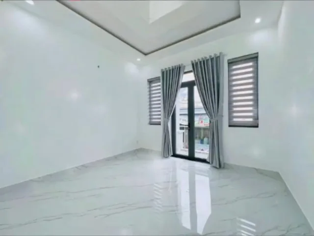 HUỲNH TẤN PHÁT 80M² 2 TẦNG 3PN CÓ NGỦ TRỆT 5.6 TỶ