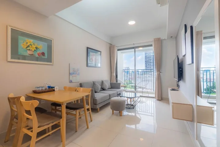 Cần cho thuê nhanh căn hộ The Flemington, Quận 11, DT: 90m², 2PN, 2WC, giá 16 triệu/tháng