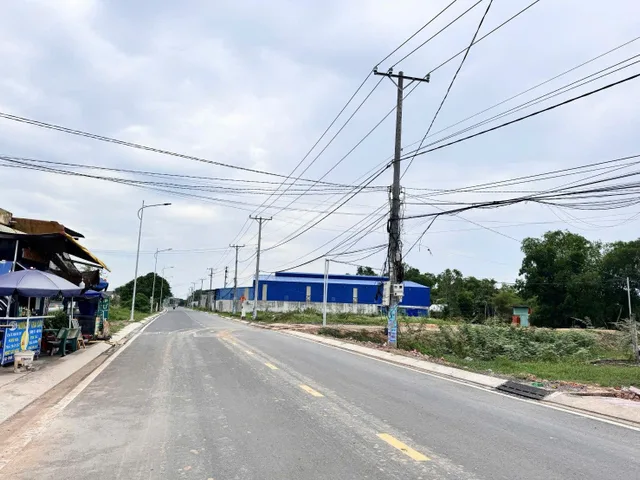 Bán Đất 250m2 có sẵn 250 m2 thổ cư giá 3.8 tỷ tại Xã Đức Hòa Hạ Huyện Đức Hòa Long An