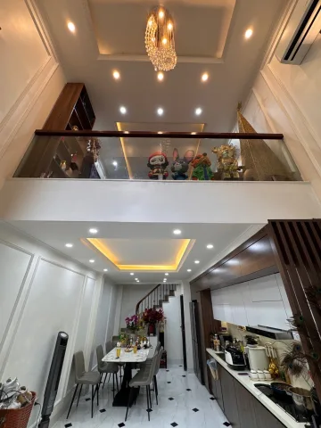 Bán nhà Cù Chính Lan – Giá 11.9 tỷ – DT 38m² x 5 tầng – MT 4m – Phân lô quân đội, ngõ thông, tặng full nội thất