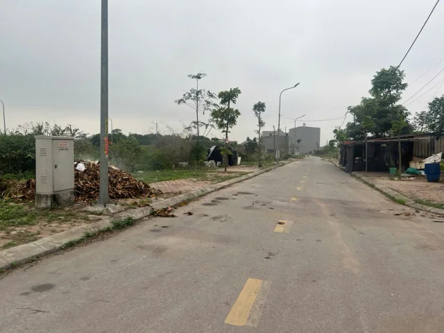 🌱Bán Lô Đẹp Giãn Dân Thôn Thượng, Khắc Niệm, Nhìn Hồ Mt 6m Dt 87m2 Giá 6 Tỷ lh e Điệp 0395777369