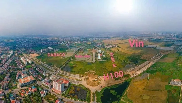 🔹Bán Lô Giãn Dân Xuân Ái, Hoà Long, Mt 10m Dt 180m2 Giá 7.6 Tỷ lh e Điệp 0395777369