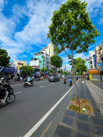 Bán Nhà mặt tiên 3 Tháng 2 Phường 16 Quận 11, DTCN 288m2 Giá 33 tỷ