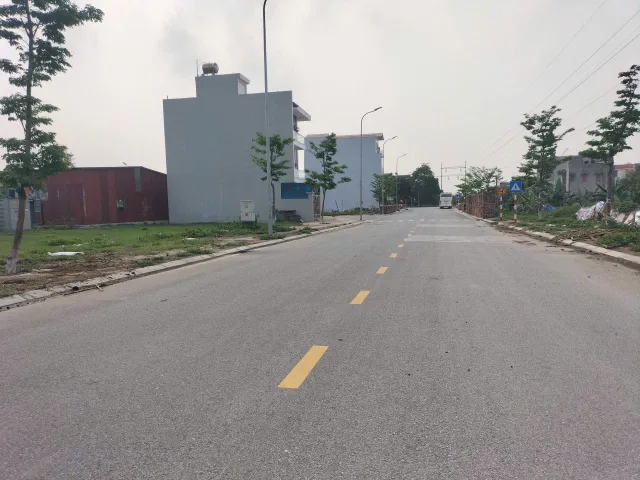 🌱Bán Lô Đẹp Trục Chính Tiên Xá, Hạp Lĩnh, Ngay Cạnh Vành Đai 4, Mt 6m Dt 90m2 Giá 5.6 Tỷ lh e Điệp 0395777369