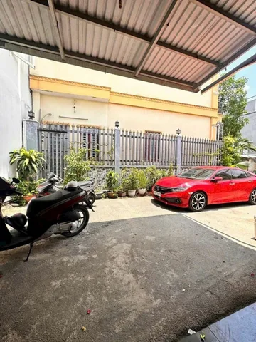 BÁN NHANH BỚT 150TR CÒN 5.2 TỶ – NHÀ HẺM XE TẢI GẦN HÀ HUY GIÁP Q12 (5.5X17M NỞ HẬU 7.2M = 107M² FULL THỔ CƯ) SỔ HỒNG RIÊNG TL