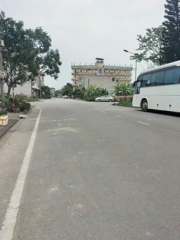🎼Bán Lô Giãn Dân Thái Bảo, Nam Sơn Thông 2 Đầu Cạnh UBND, Mt 5m Dt 180m2 Giá 7.5 Tỷ lh e Điệp 0395777369