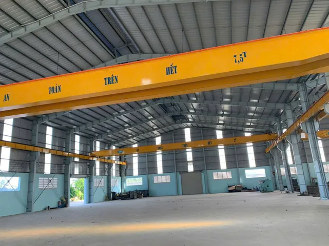 💥💥Cho thuê Kho Xưởng Bến Lức. Diện tích 2.000m2 , KV 5.500m2