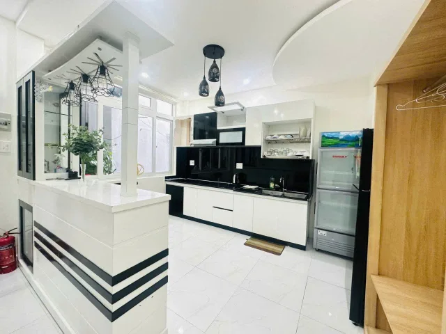 Cho thuê Nhà riêng 100m2 giá 18 triệu tại Đường Huỳnh Thúc Kháng Phường 4 Thành phố Đà Lạt Lâm Đồng