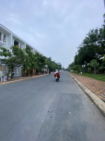 Cho thuê Mặt bằng kinh doanh 120m2 giá 13 triệu tại Phường Phú Tân Thành phố Bến Tre Bến Tre