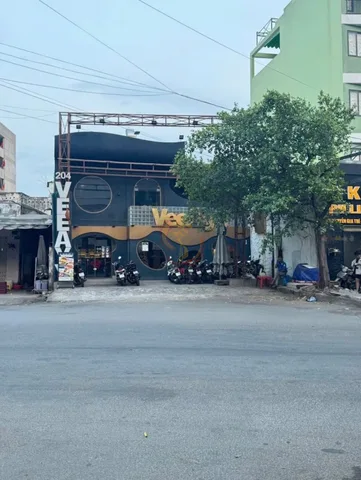 Cho Thuê Mặt Tiền Nguyễn Gia Trí Bình Thạnh - Ngang 10x16m - Trệt Lầu (90 Tr/Tháng)