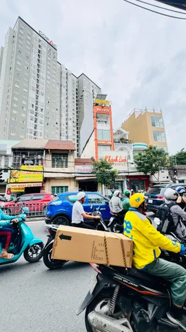 BÁN NHÀ MẶT TIỀN NGUYỄN TẤT THÀNH VIEW SÔNG QUẬN 4