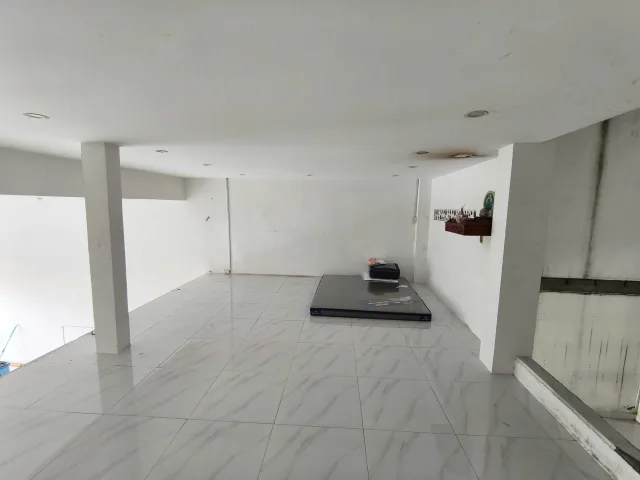 Bán Nhà riêng 164.6m2 có sẵn 164.6 m2 thổ cư giá 18.3 tỷ tại Đường Quang Trung Phường Chánh Lộ Thành phố Quảng Ngãi Quảng Ngãi