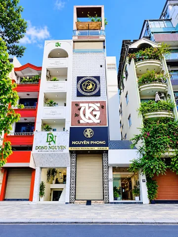 ❇️❇️ Cho Thuê Nhà Mặt Tiền: 353 Trần Hưng Đạo - Quận 1 - 4x20m, hầm, 8 tầng