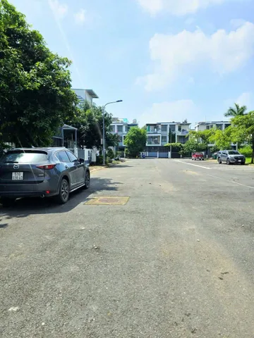 NHÀ 3 TẦNG 100M²  – SỔ HỒNG RIÊNG  – ĐÔNG TĂNG LONG