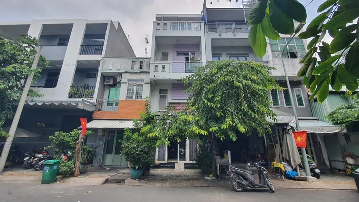 Bán Nhà Cạnh Lotter Mart Quận 7, Giá 8 tỷ. Phường Tân Quy Quận 7 TP. Hồ Chí Minh