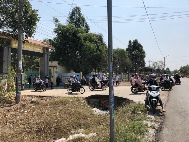 ☎️ 0969.950.161- KD LỖ BÁN GÁP 1.215M2 ĐẤT THỔ CƯ SỔ RIÊNG SÁT CHỢ, TR.HỌC, UBND DÂN ĐÔNG. GIÁ 270TR