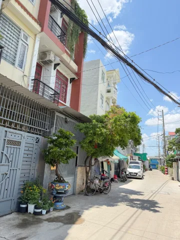 ✅ HẺM XE HƠI TRƯƠNG THỊ HOA – NGANG 5 - 4 LẦU - NHỈNH 5Đ