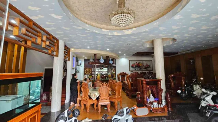 BIỆT THỰ LÔ GÓC KHU TÊN LỬA 200M² 4 TẦNG NỘI THẤT GỖ XỊN 39 TỶ