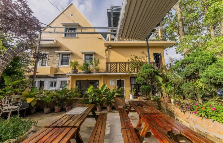 Cho thuê villa 23 phòng 1000m2 giá 50 triệu tại Đường Hùng Vương Phường 10 Thành phố Đà Lạt Lâm Đồng