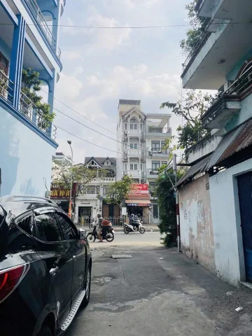 Bán Nhà riêng 102m2 có sẵn 102 m2 thổ cư giá 1.1 tỷ tại Đường Nguyễn Văn Lượng Phường 16 Quận Gò Vấp TP. Hồ Chí Minh