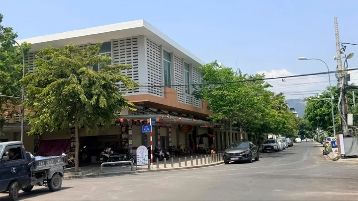 Bán Nhà riêng 24m2 có sẵn 24 m2 thổ cư giá 2.15 tỷ tại Hẻm đường Song Hào, VCN Phước Hải Phường Phước Hải Thành phố Nha Trang Khánh Hòa