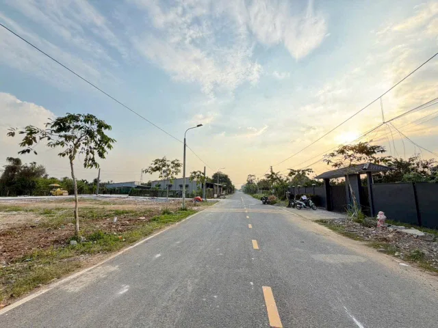 CHÍNH CHỦ BÁN ĐẤT MẶT TIỀN VIEW SÔNG HƯƠNG LỘ 9. P. TÂN TRIỀU GIÁ 1 TỶ 960