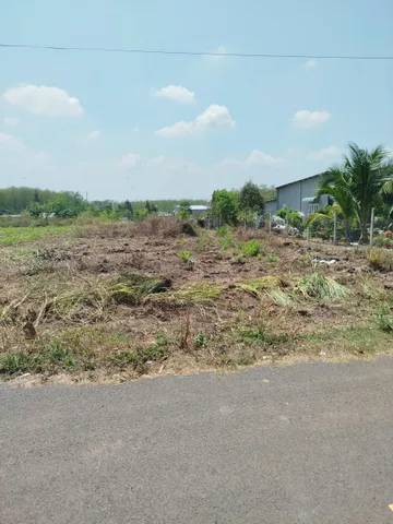 Cần bán 2873m2 đất, từ đường nhựa 80m giá chỉ 750tr, xã An Long, TpHCM.